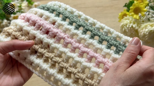 Crochet a Unique Beauty! Very Easy Baby Blanket Pattern for Beginners