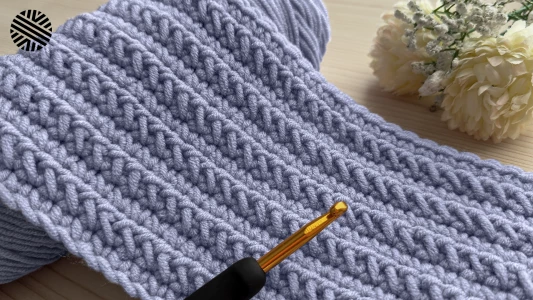 SUPER EASY Crochet Pattern for Beginners - Crochet Stitch for Baby Blanket, Bag, Scarf, Sweater & Hat