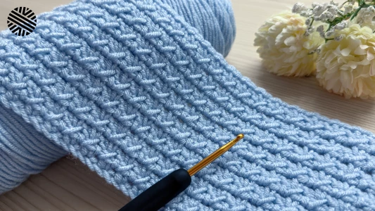 SUPER EASY Crochet Pattern for Beginners - Crochet Stitch for Baby Blanket, Bag, Scarf and Shawl