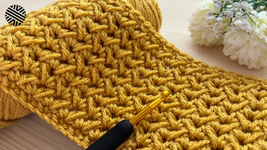 SUPER EASY Crochet Pattern for Beginners (ONE ROW REPEAT) - Crochet Stitch for Baby Blanket, Bag & Sweater