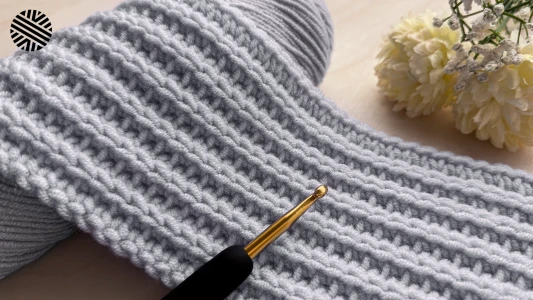 SUPER EASY Crochet Pattern for Beginners (1 ROW REPEAT) - Crochet Stitch for Blanket, Bag, Scarf and Sweater