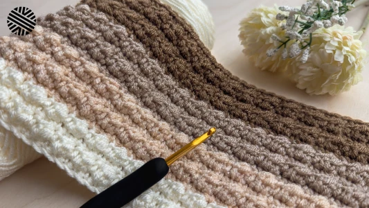 SUPER EASY Crochet Pattern for Beginners - Crochet Stitch for Baby Blanket, Scarf, Sweater and Bag