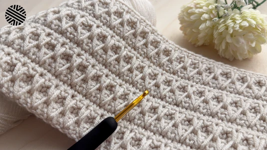 Crochet an UNUSUAL & VERY EASY Pattern for Beginners - Crochet Stitch for Blanket, Bag, Scarf and Cardigan