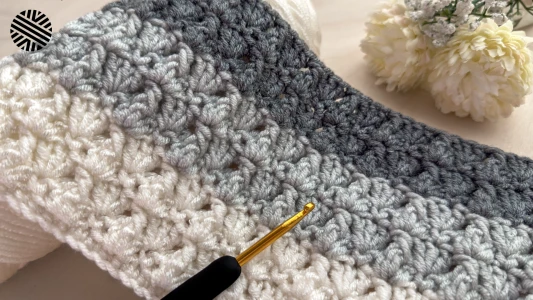 VERY EASY, FAST and UNUSUAL Crochet Pattern for Beginners - Crochet Stitch for Baby Blanket, Bag, Bedspread and Scarf