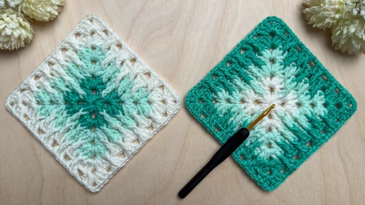 Crochet a VERY EASY, UNUSUAL and LOVELY Granny Square for Beginners