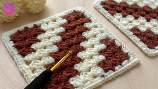 Crochet a Super Duper Easy & Lovely Granny Square for Beginners