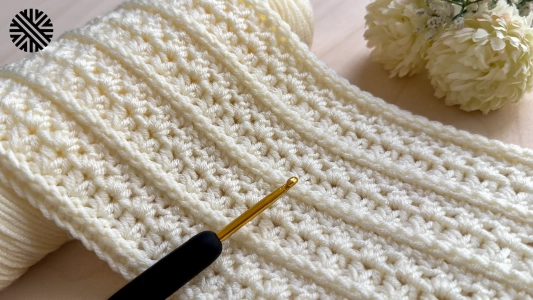 Super Easy & Unusual Crochet Pattern for Beginners - Crochet Stitch for Blanket, Bag, Scarf and Sweater