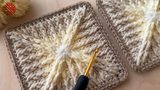 Lovely & Very Easy Granny Square Crochet Pattern for Beginners