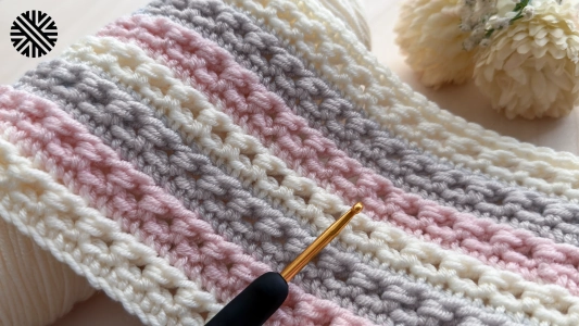 Super Easy & Textured Crochet Pattern for Beginners - Perfect Stitch for Blankets, Scarves, Bags and Sweaters