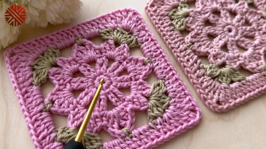 Very Easy & Unusual Granny Square Crochet Pattern for Beginners