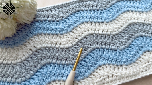 Very Easy Crochet Pattern for Beginners - Lovely Ripple Stitch for Blanket, Scarf, Shawl and Bag