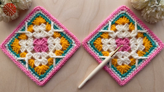 Very Easy & Unusual Granny Square Crochet Pattern for Beginners